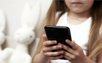 What Age Should a Kid Get a Phone? What Parents of Sensitive Children Need to Know